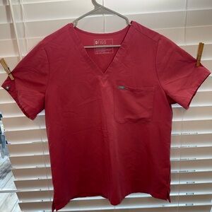 Figs women's Short Sleeve V-Neck one pocket in breast cancer pink